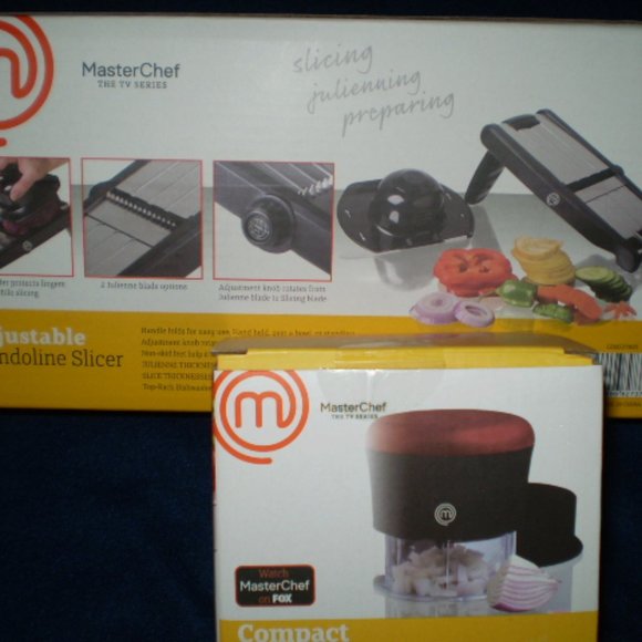 MASTER CHEF~ADJUSTABLE MANDOLINE SLICER & COMPACT CHOPPER~BOTH NEW IN BOX - Picture 2 of 9